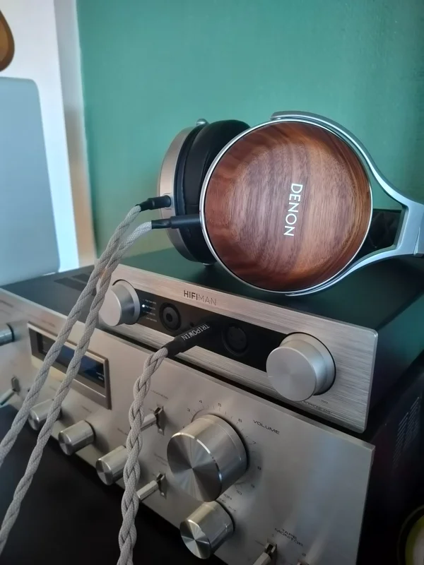 Denon AH-D7200 - Bild 4 av 5