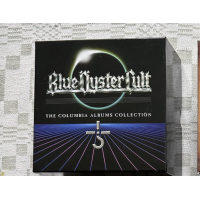 Ny ospelad cdbox med Blue öyster cult