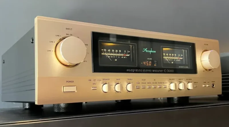 Accuphase E -3000 - Bild 1 av 6