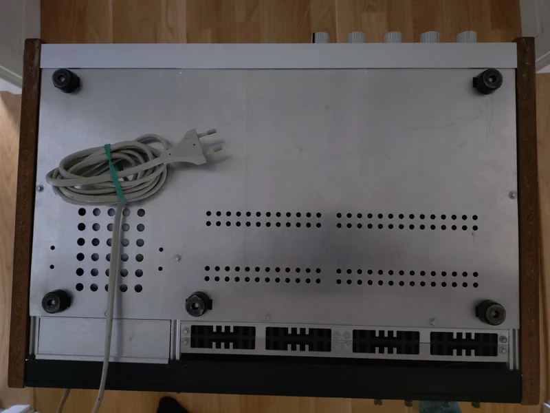 TANDBERG TR 2055 Receiver TANDBERG TR 2055 Receiver - Bild 6 av 9