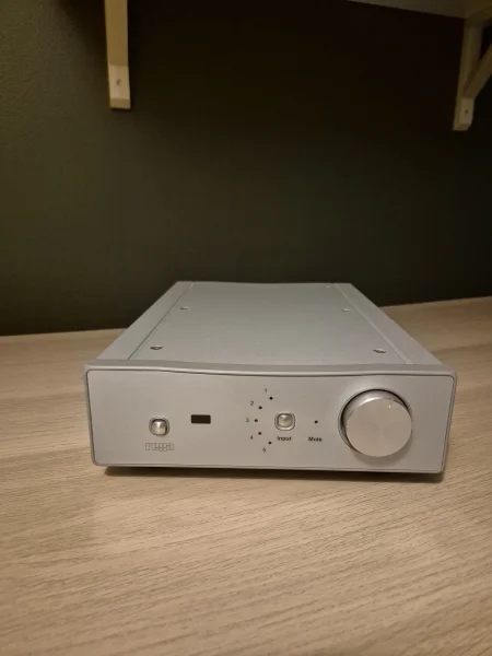 Rega Brio-R - Bild 3 av 3