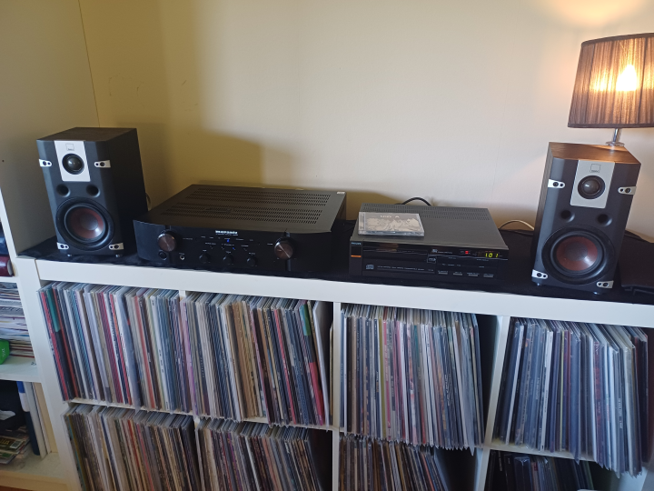 Marantz PM6004, Dali Lektor, Philips CD150 