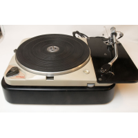 Fullrenoverad Thorens TD-124 mk1 och en tidig SME 3012 series II