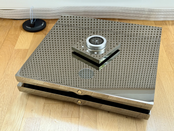 Roon Nucleus inkl internt flashminne 2TB och WireWorld USB-kabel