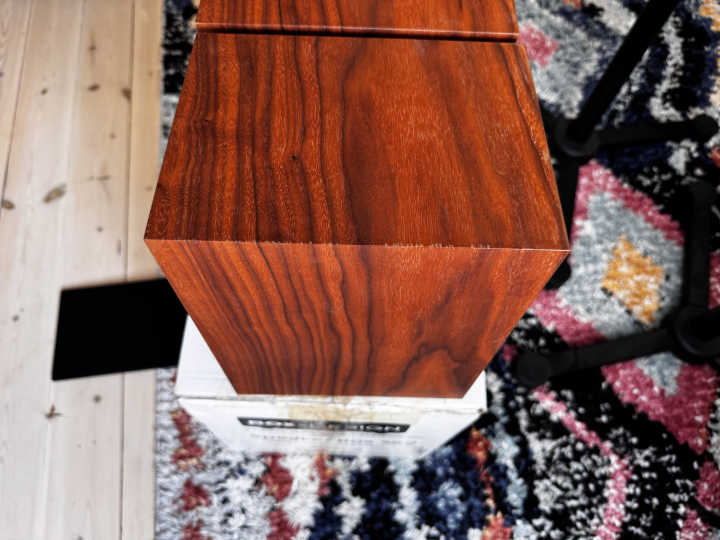 Pro-ject Speaker Box 5S2, valnöt