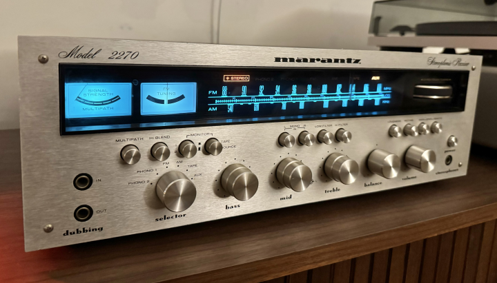 Marantz 2270 2x70W RMS