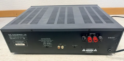 NAD 214 &ndash; Klassiskt stereoslutsteg, 2 &times; 80 W