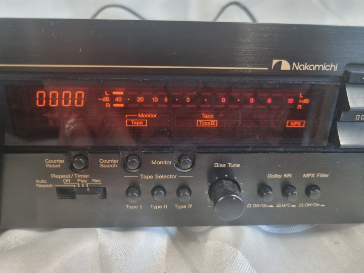 Nakamichi DR-2 Kassettdäck