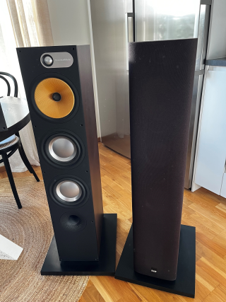 Bowers & Wilkins Frontar + center