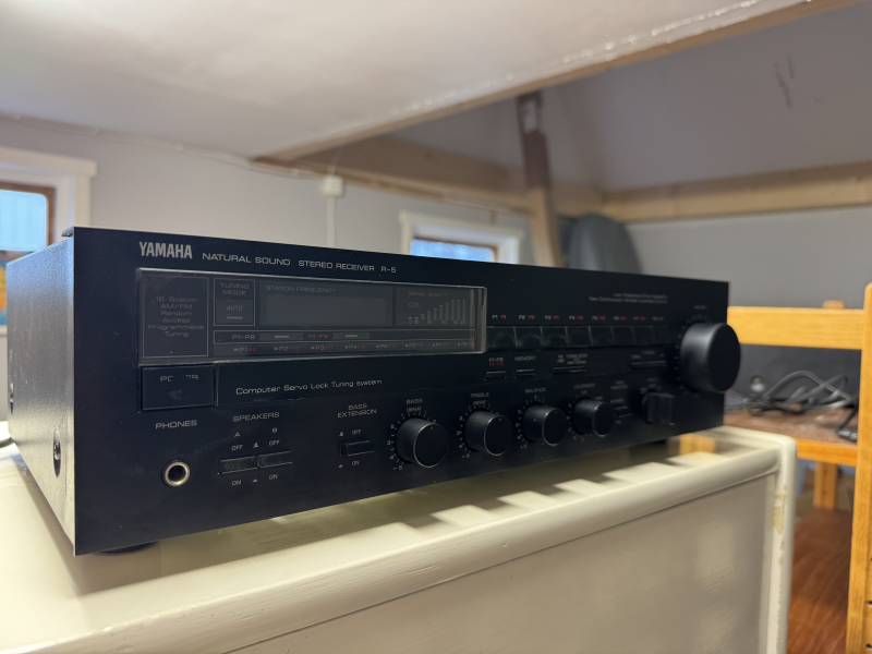 Yamaha R-5 Stereo Receiver – Natural Sound, klassisk kvalitet! - Bild 1 av 1
