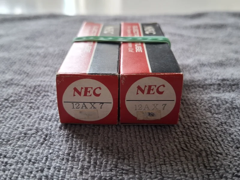NEC nippon 12AX7/ECC83 60 tal matchat par Begagnade - Bild 1 av 6
