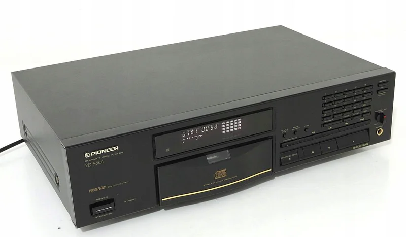 Pioneer - Bild 1 av 1