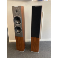 Audiovector R3 signature