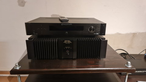 Emotiva MC-700 7.1 hembioförsteg