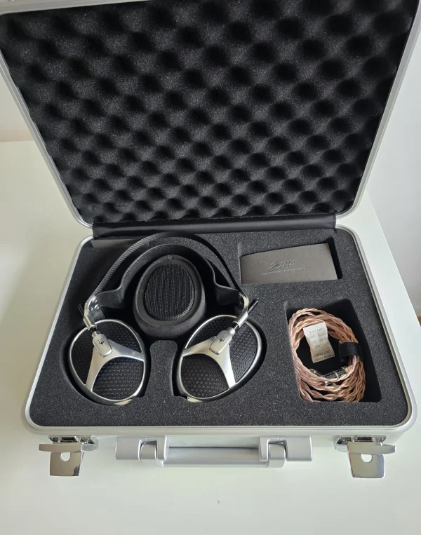 Meze Elite h&ouml;rlurar - Bild 3 av 3