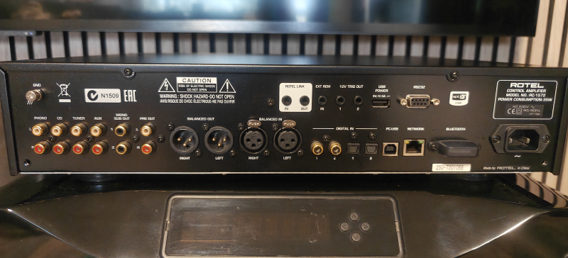 Rotel RC-1572 Rotel RC-1572 - Bild 2 av 3