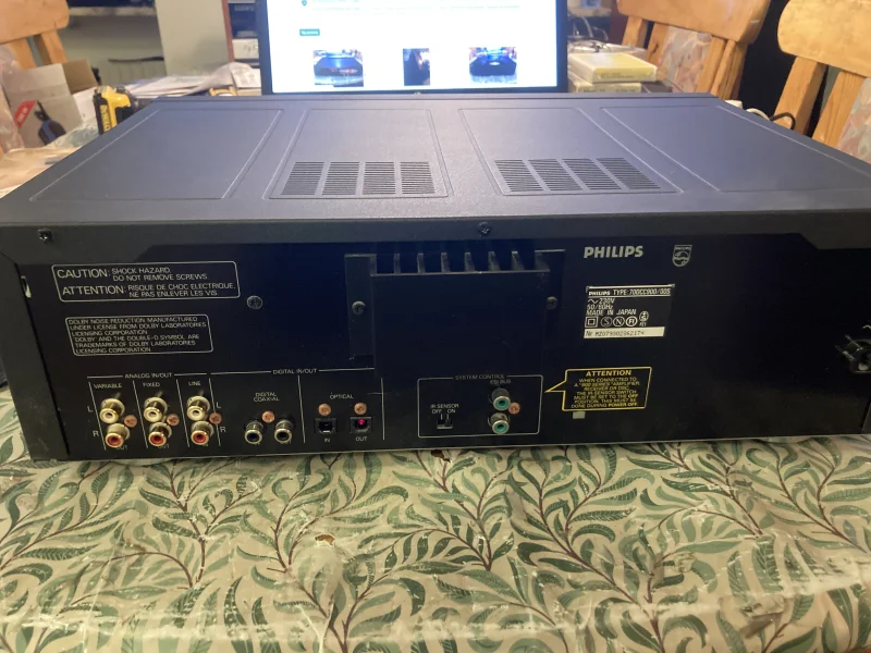 DCC spelare DCC 900 digitalt kassettdäck DCC spelare DCC 900 digitalt kassettdäck - Bild 2 av 2