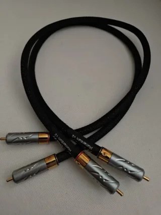 Diverse high-end kablar Diverse high-end kablar