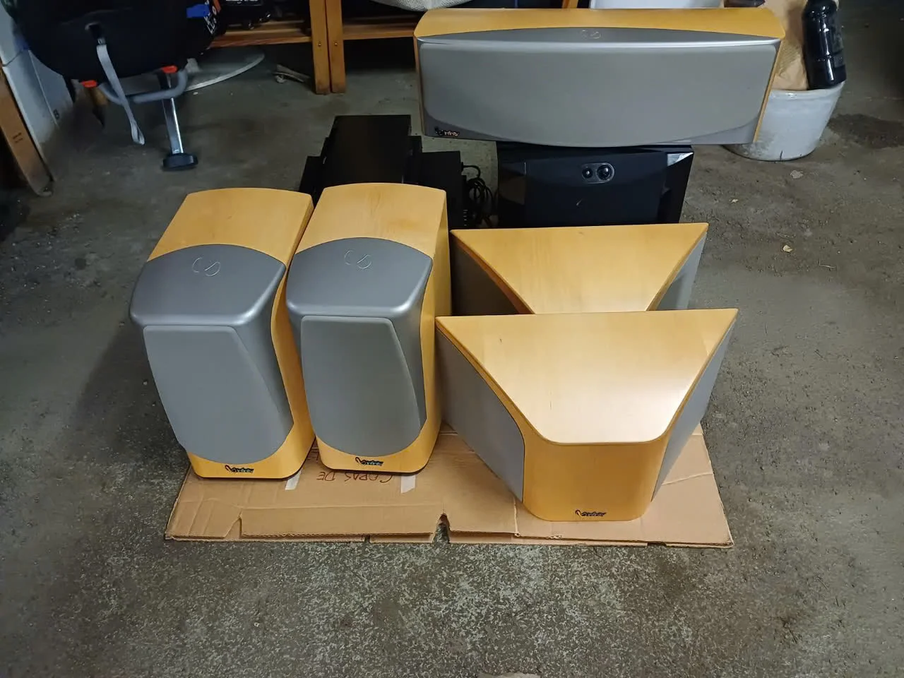 Infinity Kappa Surround system - Bild 1 av 1