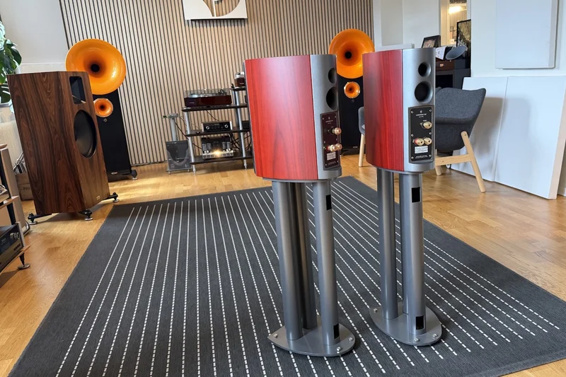 Audiovector R 1 Arreté + stativ + freedom grounding - Beg Audiovector R 1 Arreté + stativ + freedom grounding - Beg - Bild 4 av 4