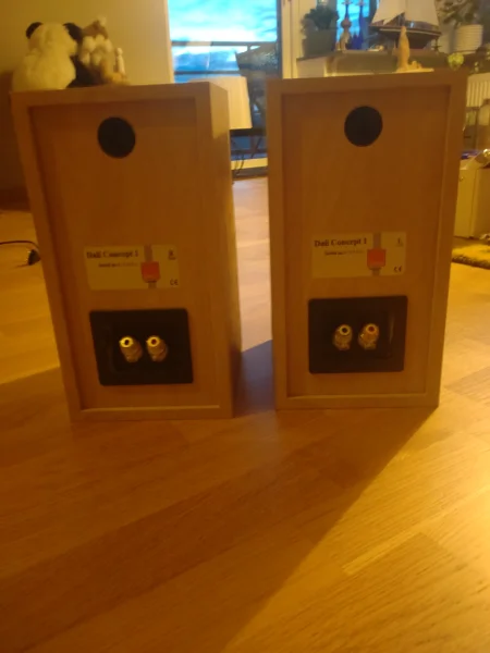 Denon reciever och CD kombination. RCD M33 + Dali Koncept 1 Denon reciever och CD kombination. RCD M33 + Dali Koncept 1 - Bild 4 av 6