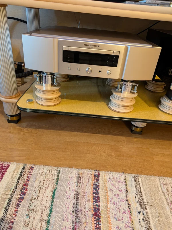MARANTZ SA-10 CD/SACD  - Bild 1 av 1