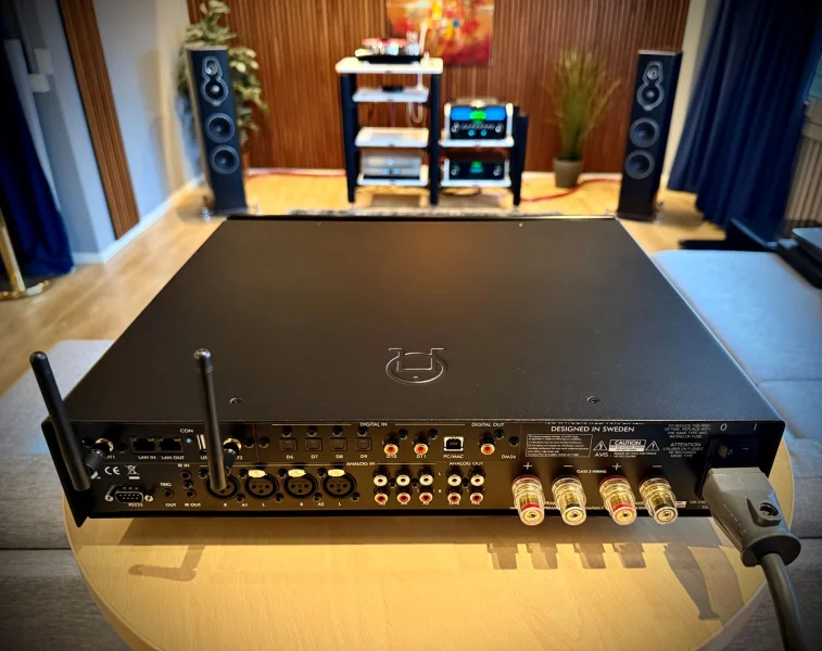 Primare I35 Prisma DM36 - Demoex Primare I35 Prisma DM36 - Demoex - Bild 3 av 3