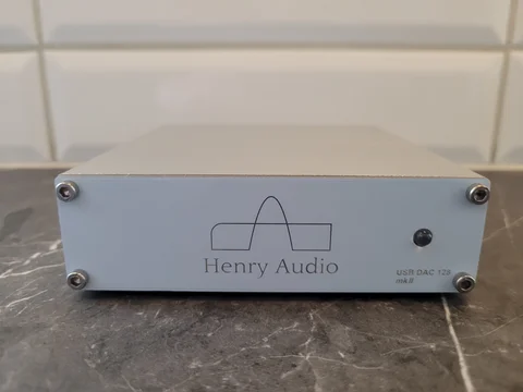 HENRY AUDIO USB DAC MKII