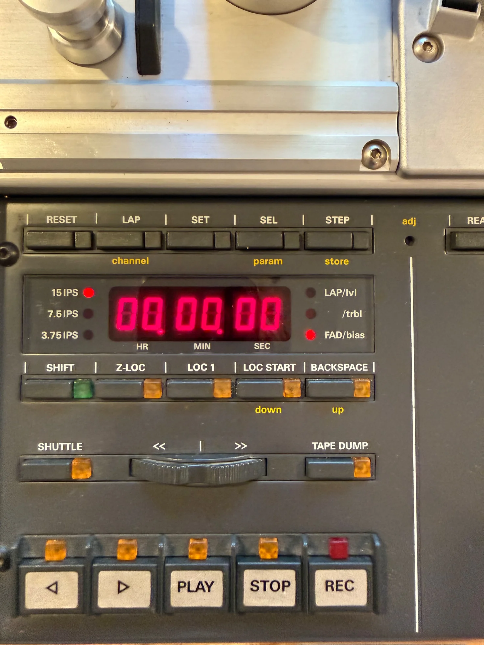 Studer A807 MkII - Bild 2 av 6