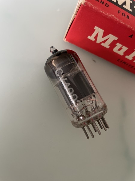 Mullard CV4003/M8136 ( 12AU7/ECC82) Box Plate NOS/NIB Mullard CV4003/M8136 ( 12AU7/ECC82) Box Plate NOS/NIB - Bild 2 av 3