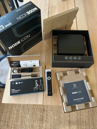 Bluesound Node ICON + Dirac + mic+ fj&auml;rrkontroll