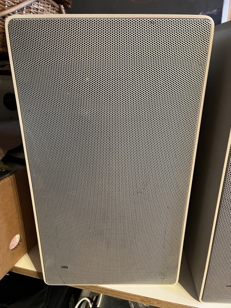 Braun LV 720.Nu Go jul pris 6.995:-  2st aktiv h&ouml;gtalare  Nyservade och &aring;ter i full funktion - Bild 4 av 6