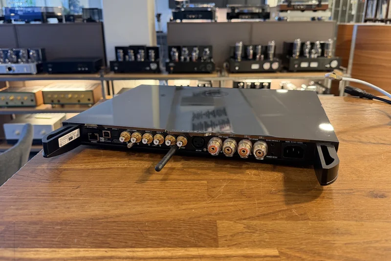 Devialet Expert 220 Pro - Integrerad streamingf&ouml;rst&auml;rkare - Beg - Bild 2 av 3