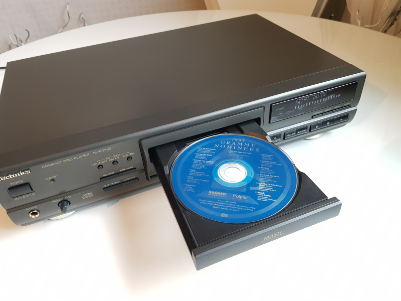 TECHNICS SL-PG590 CD-Spelare - Bild 8 av 11