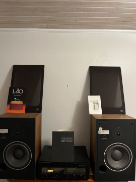 JBL L-40 och Luxman R-1040 högtalare receiver JBL L-40 och Luxman R-1040 högtalare receiver