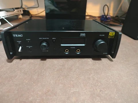 TEAC UD503 USB DAC Headphone AMP