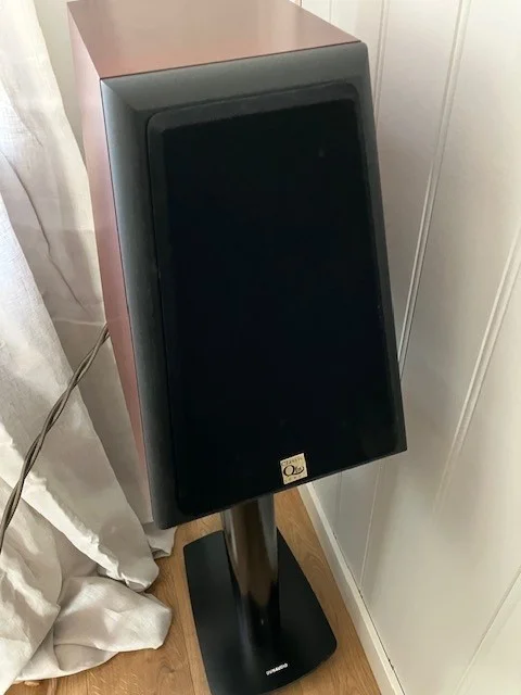 QLN Signature komplett med Dynaudio stativ Stand 6 - Bild 2 av 4