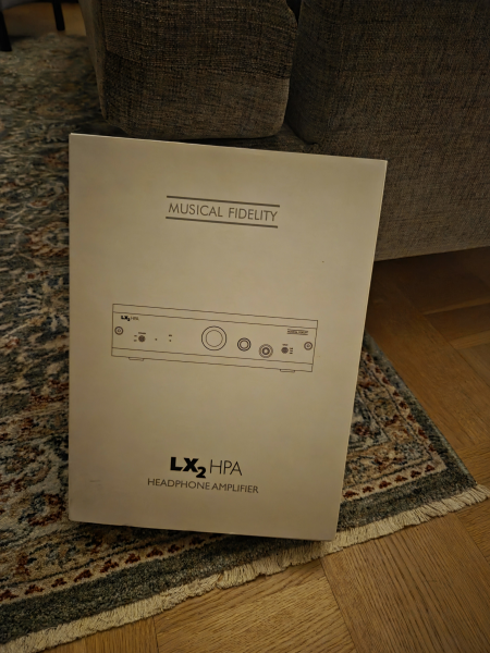 Hörlursförstärkare  - Bild 1 av 2