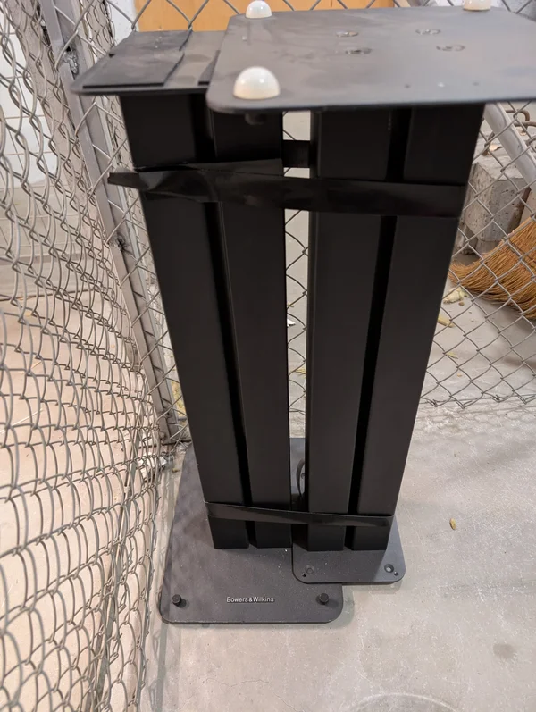 H&ouml;gtalarstativ Bowers &amp; Wilkins - Bild 1 av 1