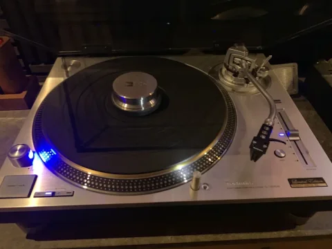 Technics skivspelare - SL1200 - SP10MKII Technics skivspelare - SL1200 - SP10MKII