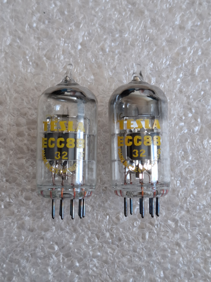 Tesla ECC88/6DJ8 O-Getter 1968 Czekoslovakien