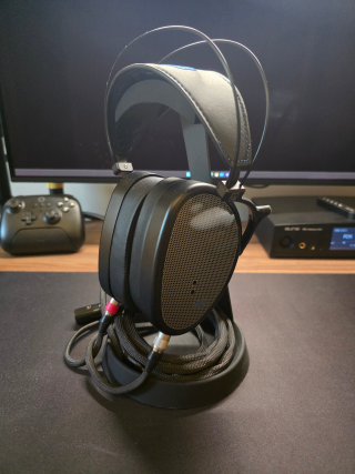 Dan Clark Audio E3 hörlurar, closed-back, XLR, svart
