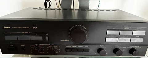 Sansui C-2101 f&ouml;rsteg