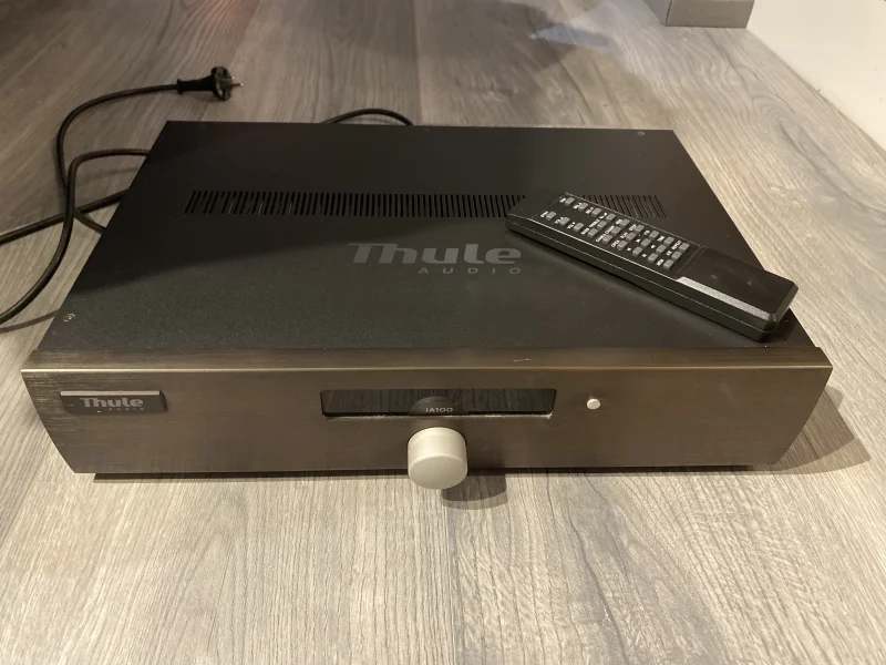 Thule IA100, Monitor Audio Silver RS8, Marantz NA6005 - Bild 5 av 7