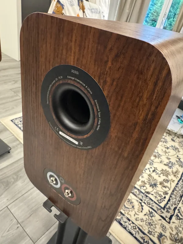Q acoustics 3030i med originalstativ Q acoustics 3030i med originalstativ - Bild 7 av 7