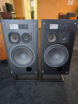 JBL L-36 Decade
