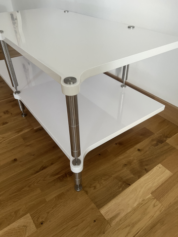 Neo high end rack