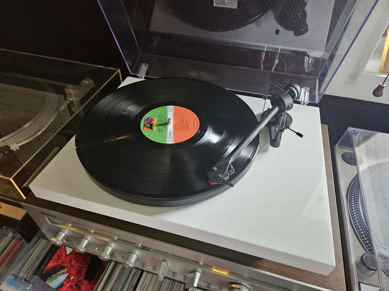 Pro-Ject Debut Carbon Evo mk1 - Bild 1 av 9