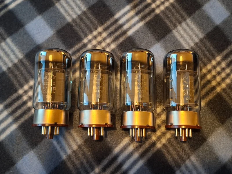 Svetlana Winged C 6550C NOS – Matchad kvartett – OTK61 – Originalaskar Svetlana Winged C 6550C NOS – Matchad kvartett – OTK61 – Originalaskar - Billede 2 af 8