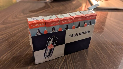 Matched quad Telefunken/Phillips ECC88 Matched quad Telefunken/Phillips ECC88